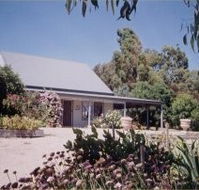 Brackley Cottage - Holiday Find