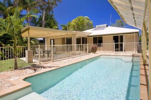 Sunshine Coast Escape - Holiday Find 1