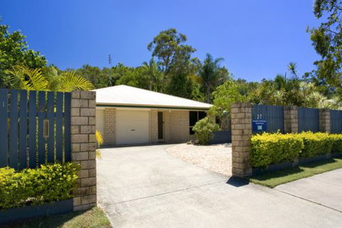 Sunshine Coast Escape - Holiday Find 2