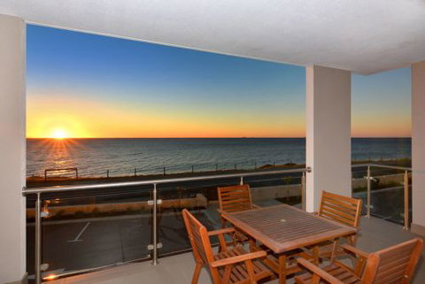 Bunbury Seaview Apartments - Holiday Find 2