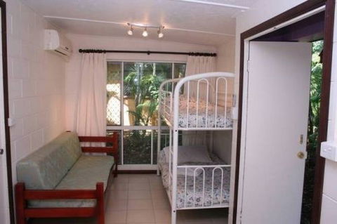 Shambhala Retreat Magnetic Island Cottages - Holiday Find 3