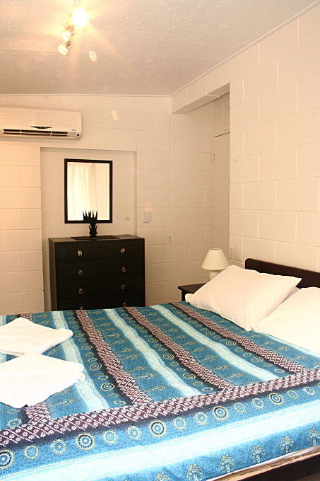 Shambhala Retreat Magnetic Island Cottages - Holiday Find 4