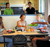 Clv Smart Stays Perth South - Holiday Find
