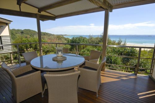 Point Lookout QLD Holiday Find