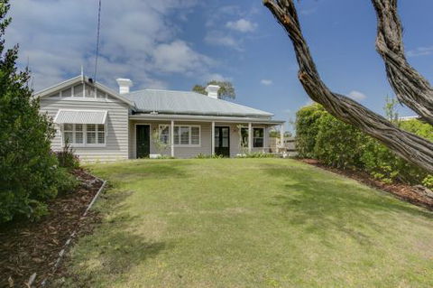 Blakiston House - Holiday Find 1