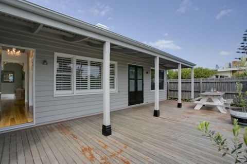 Blakiston House - Holiday Find 5