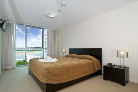 M1 Resort Maroochydore - Holiday Find 2
