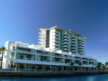 M1 Resort Maroochydore - Holiday Find 7