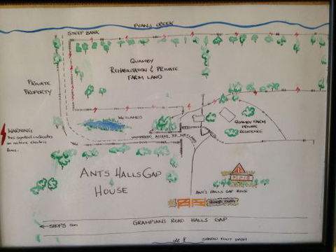 Ant's Halls Gap Holiday House - Holiday Find 6
