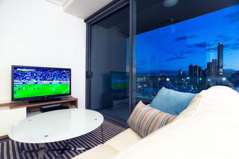 M & A Apartments - Holiday Find 1