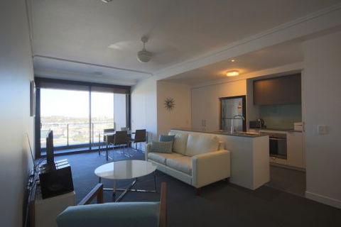 M & A Apartments - Holiday Find 2