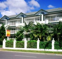 Costa Royale Trinity Beach 