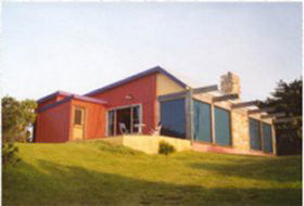 Blue Gate Farmhouse - Holiday Find 0