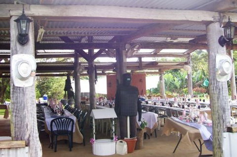 Spurwood Springs Log Cabin Venue - Holiday Find 0