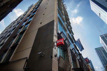 Ibis Melbourne Little Bourke Street - Holiday Find 13