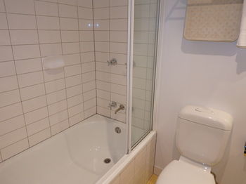 Ibis Melbourne Little Bourke Street - Holiday Find 14