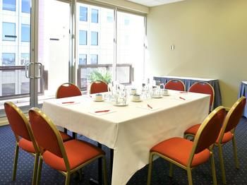 Ibis Melbourne Little Bourke Street - Holiday Find 26