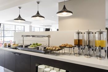 Travelodge Macquarie North Ryde Hotel - Holiday Find 12