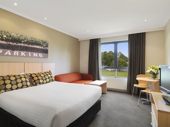 Travelodge Macquarie North Ryde Hotel - Holiday Find 20