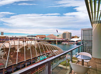 Adina Apartment Hotel Sydney, Harbourside - Holiday Find 24