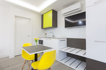 Abode By Easystay - Holiday Find 18