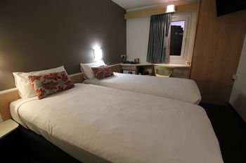 Ibis Newcastle - Holiday Find 10