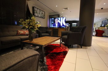 Ibis Newcastle - Holiday Find 12