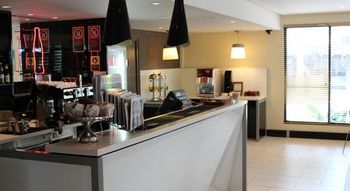 Ibis Newcastle - Holiday Find 20