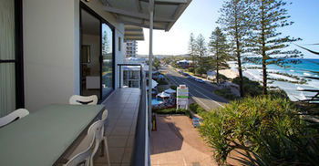 Beach Retreat Coolum - Holiday Find 7