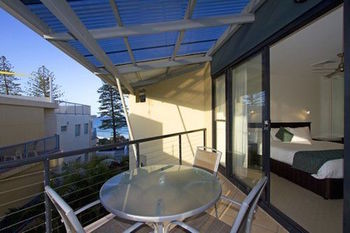 Beach Retreat Coolum - Holiday Find 8