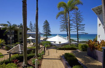 Beach Retreat Coolum - Holiday Find 52