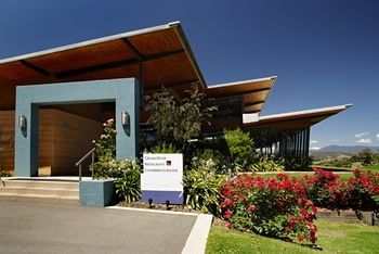 Balgownie Estate Vineyard & Spa - Holiday Find 38