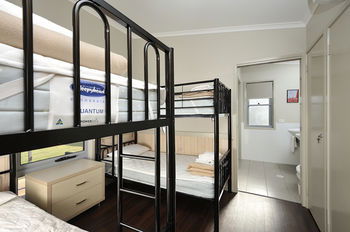 Sydney Lakeside Holiday Park - Holiday Find 7