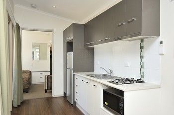 Sydney Lakeside Holiday Park - Holiday Find 24