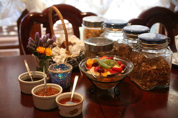 Lavender House B&B - Holiday Find 4