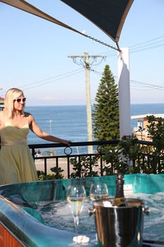 Lavender House B&B - Holiday Find 25