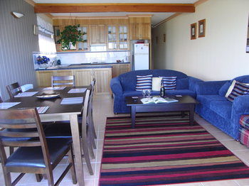 Lavender House B&B - Holiday Find 32