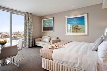 Art Series - The Olsen - Holiday Find 7