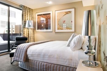 Art Series - The Olsen - Holiday Find 8