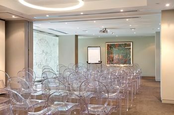 Art Series - The Olsen - Holiday Find 25