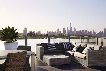 Art Series - The Olsen - Holiday Find 39