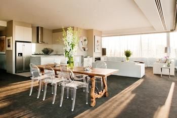 Art Series - The Olsen - Holiday Find 52