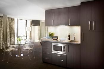 Art Series - The Olsen - Holiday Find 53