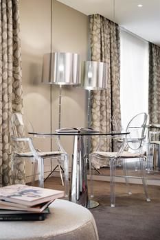 Art Series - The Olsen - Holiday Find 56