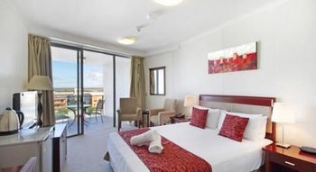 OVR Caloundra - Holiday Find 6
