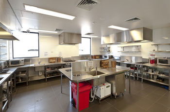 Bounce Sydney - Hostel - Holiday Find 11