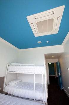 Bounce Sydney - Hostel - Holiday Find 31