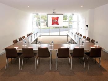 Ibis Melbourne Glen Waverley - Holiday Find 19