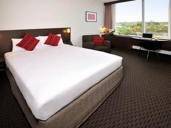 Ibis Melbourne Glen Waverley - Holiday Find 20