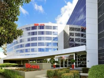 Ibis Melbourne Glen Waverley - Holiday Find 23